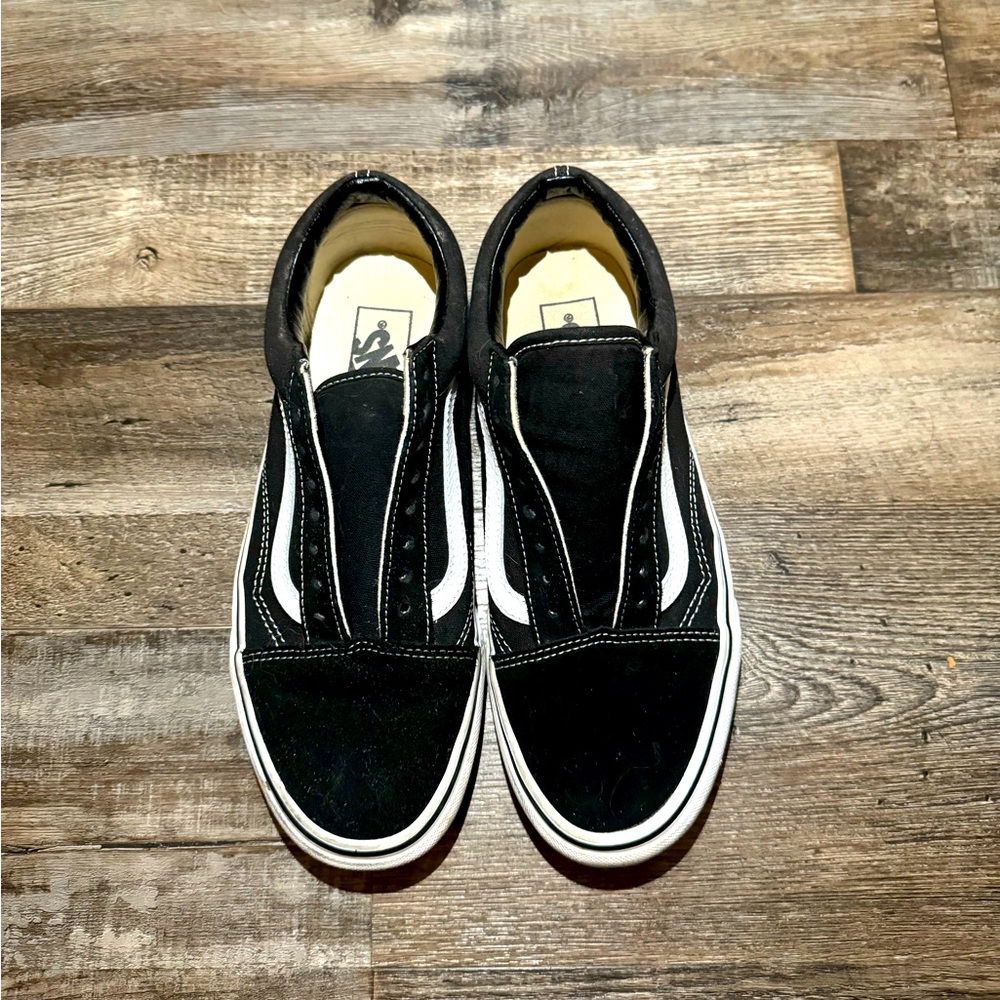 Black Old Skool Vans - Women’s